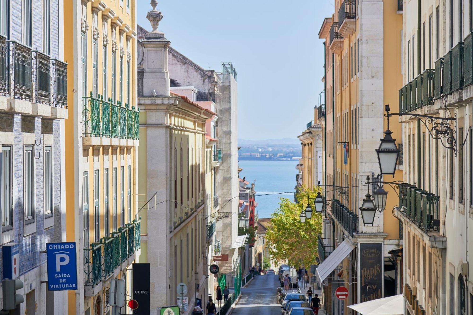 Apartamento Casa Portuguesa Carmo Lisboa Exterior foto