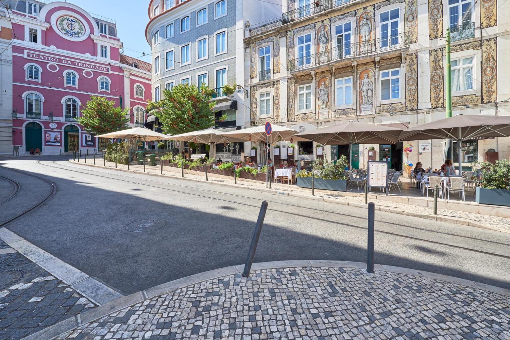 Apartamento Casa Portuguesa Carmo Lisboa Exterior foto
